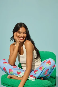 Women P.J. Salvage Sweets & Treats | Cooler Fabrics>Farmer's Market Strawberry Pant