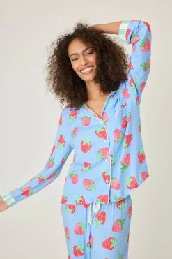 Women P.J. Salvage Sweets & Treats | Cooler Fabrics>Farmer's Market Strawberry Long Sleeve