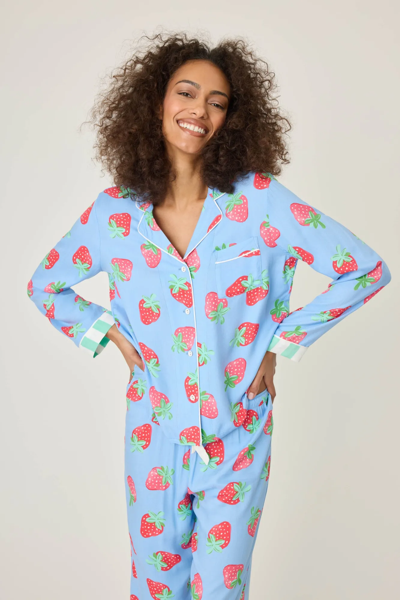 Women P.J. Salvage Sweets & Treats | Cooler Fabrics>Farmer's Market Strawberry Long Sleeve