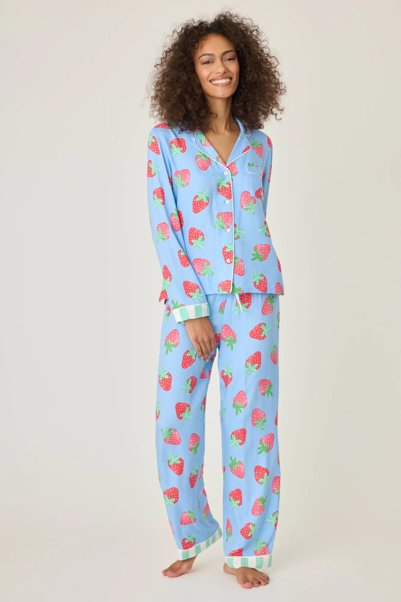 Women P.J. Salvage Sweets & Treats | Cooler Fabrics>Farmer's Market Strawberry Long Sleeve